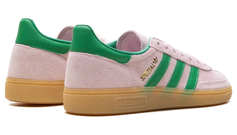 adidas Handball Spezial “Clear Pink”: Zartrosa mit Grün und Gold (2)