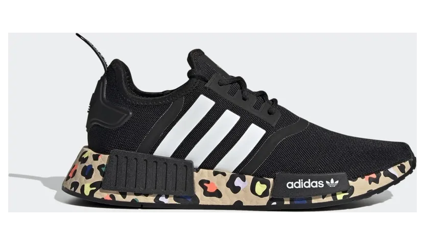 adidas NMD_R1 Schuh Core Black / Cloud White / Pale Nude (GZ8024)
