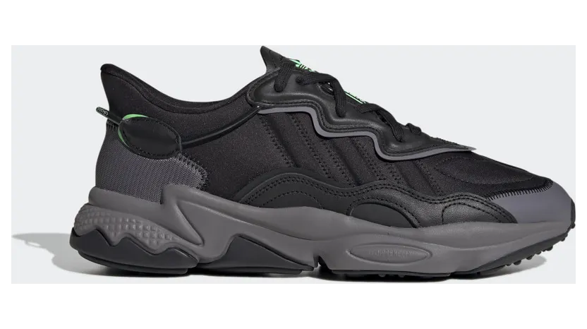adidas OZWEEGO Schuh Core Black / Charcoal Solid Grey / Screaming Green (HR1168)