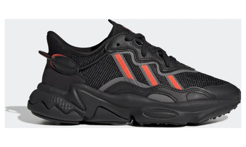 adidas OZWEEGO Schuh Core Black / Solar Red / Grey Six (GV8888)