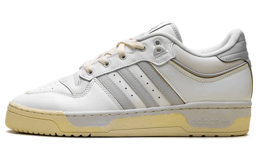 adidas Rivalry Low 86 Schuh Core White / Grey One / Off White (GZ2556)