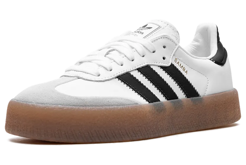 adidas Sambae “Cloud White/Gold”: vertraute Optik, neue Sohle (3)