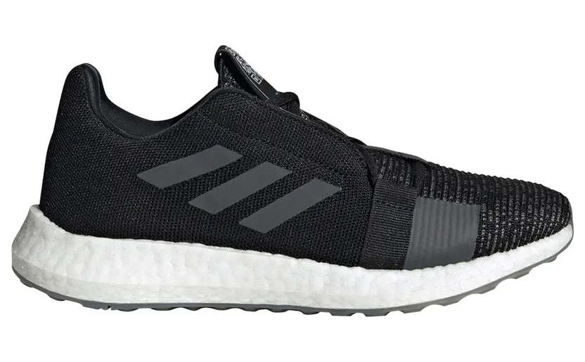 adidas Senseboost Go Schuh Core Black / Grey Six / Grey Three (EG0943)