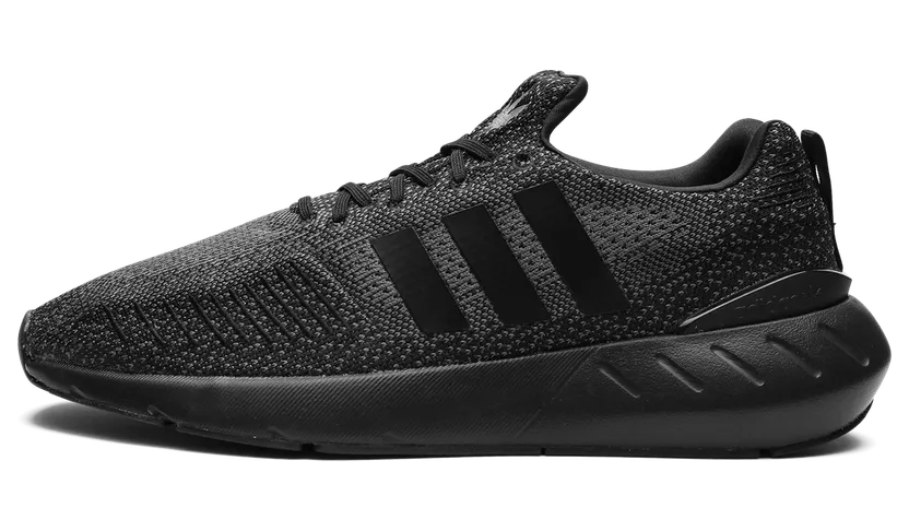 adidas Swift Run 22 Schuh Core Black / Core Black / Grey Five (GZ3500)