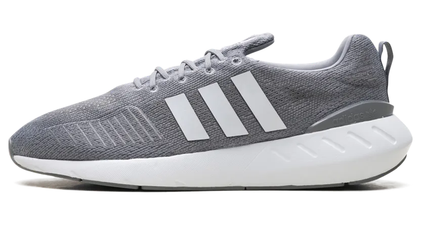 adidas Swift Run 22 Schuh Grey Three / Cloud White / Grey Four (GZ3495)