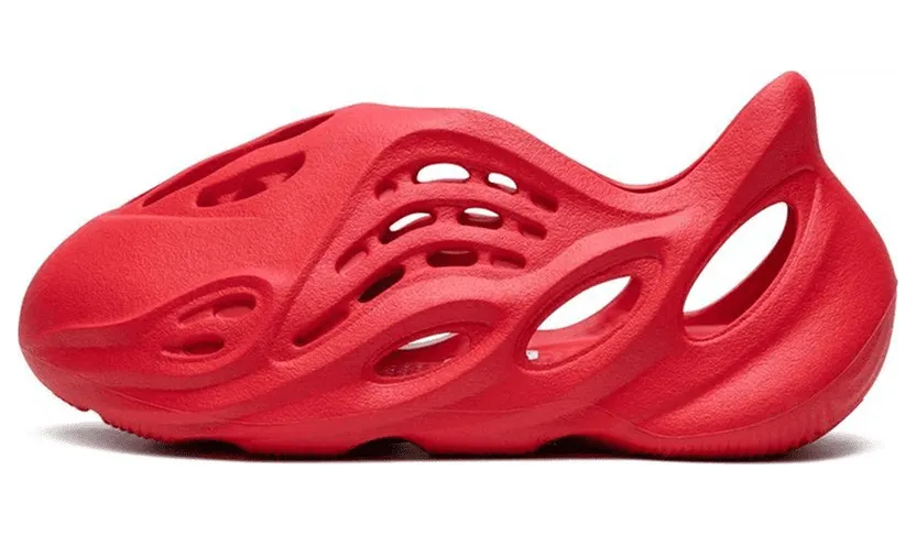 adidas Yeezy Foam RNNR Vermillion (Kids) (GX1136)