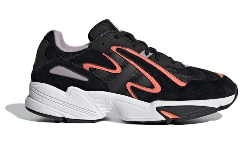 adidas Yung-96 Chasm Schuh Core Black / Core Black / Semi Coral (EE7234)