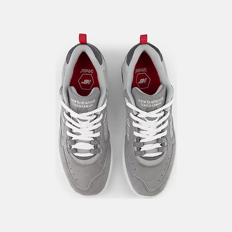new-balance-sneaker NM808GDY