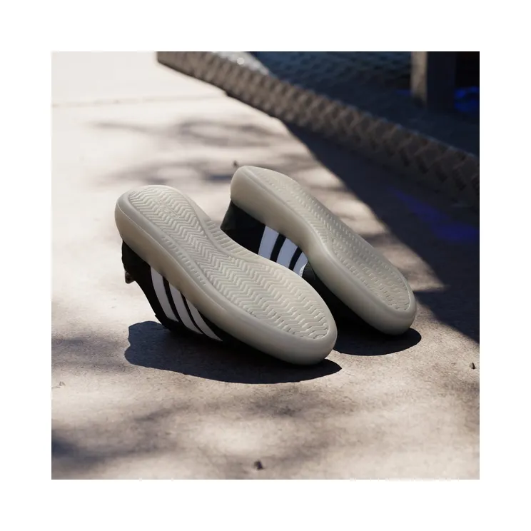 adidas-barreda-decode JR3102