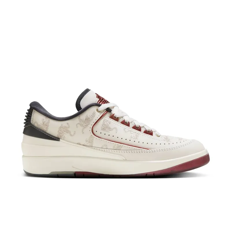 Jordan 2 Retro Low Year of the Dragon (FJ5736-100)