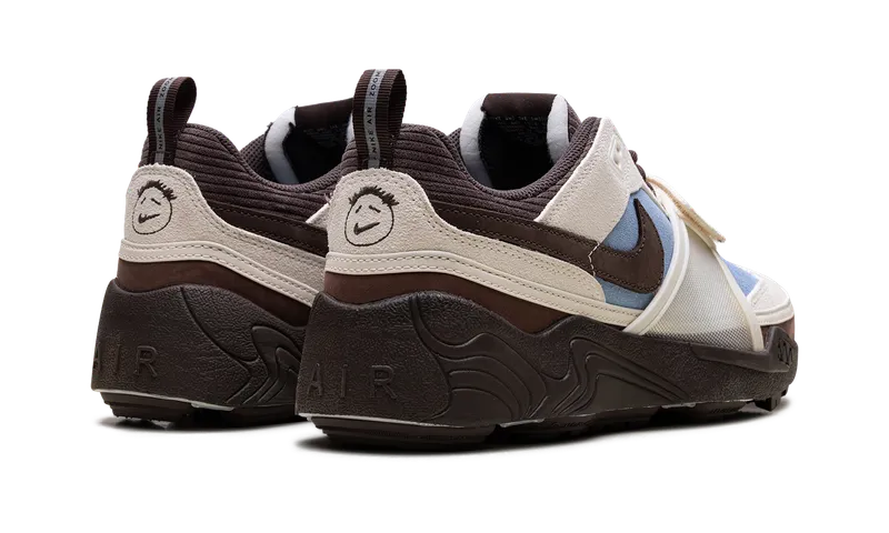 Nike Zoom Field Jaxx “Travis Scott – Leche Blue” (HQ3072-400)