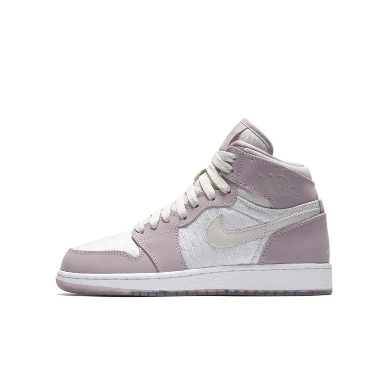 Jordan 1 Retro Heiress Plum Fog (GS) (832596-025)