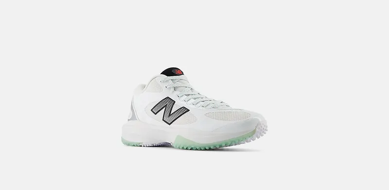 New Balance FreezeLX v5 Turf White Black Silver Metallic (FREEZTW5)