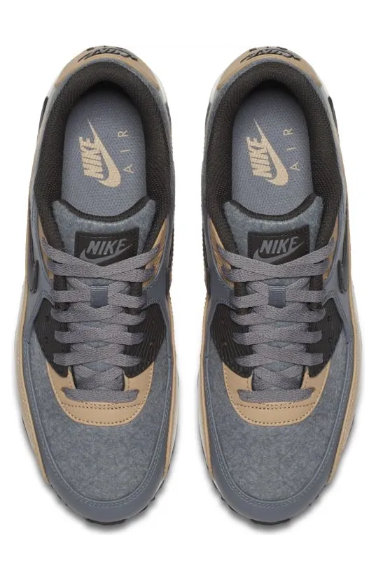nike-air-max 700155-010