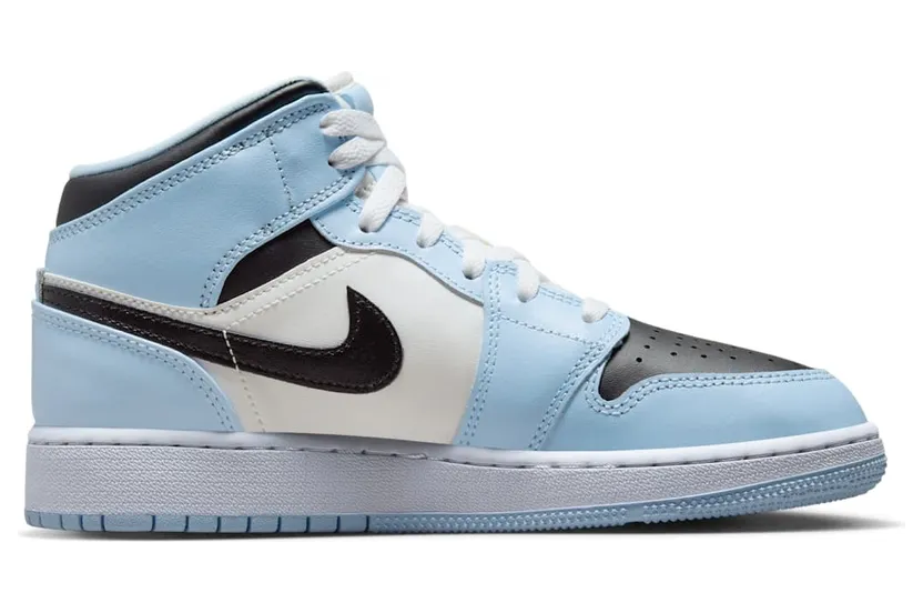 Air Jordan 1 Mid GS “Ice Blue” (555112-401): 16 Angebote, und deine Größe entscheidet den Preis (3)