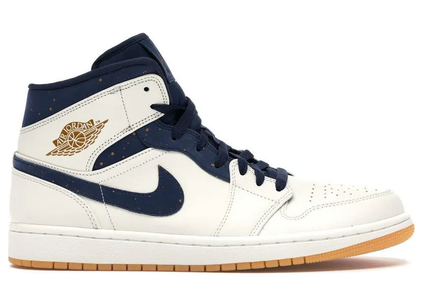 Air Jordan 1 Retro Mid Jeter (AH6342-104)