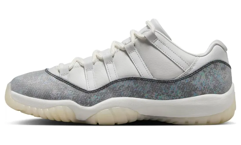 Air Jordan 11 Low “Year of the Snake” (HQ7000-001)