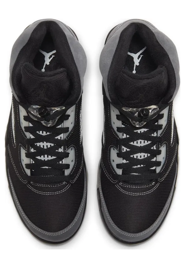Air Jordan 5 “Anthracite”: Grau auf Grau, und sonst den Mund halten (4)