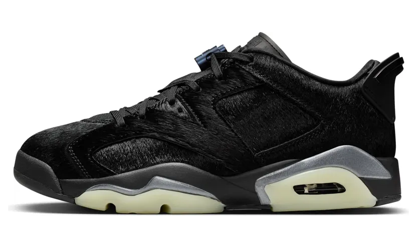 Air Jordan 6 “Blackout” (IO9786-001)