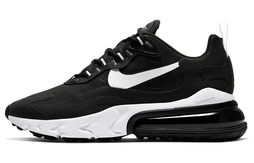 Air Max 270 React Black (W)