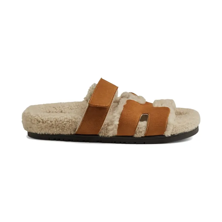 Hermes Chypre Sandal Natural Écru Shearling (H222195ZvA3360)