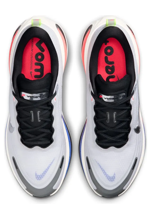 nike-vomero IR2984-100