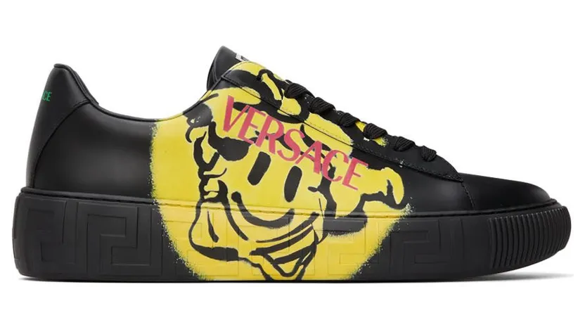 Versace Black Greca Medusa Tag Sneakers (DSU8404 1A01998)