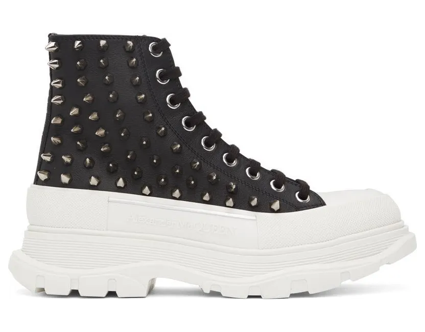 Alexander McQueen Black Leather Stud Tread Slick High (708092WHZ63)