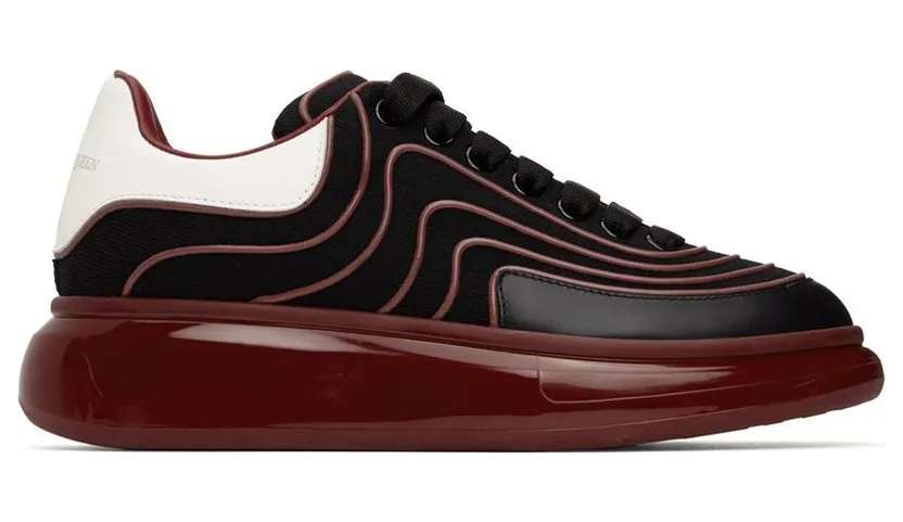 Alexander McQueen Black & Red Oversized 1550 BLK/WE.RED/WHI/ (712531W4U82)