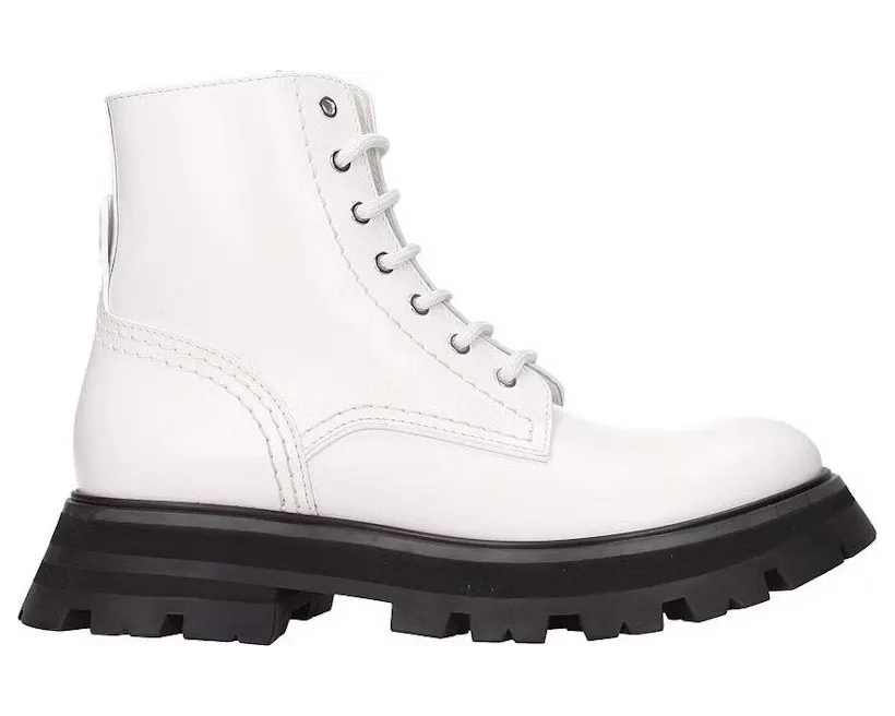 Alexander McQueen Lace Up Ankle Boot White Black (657569WHZ809358)