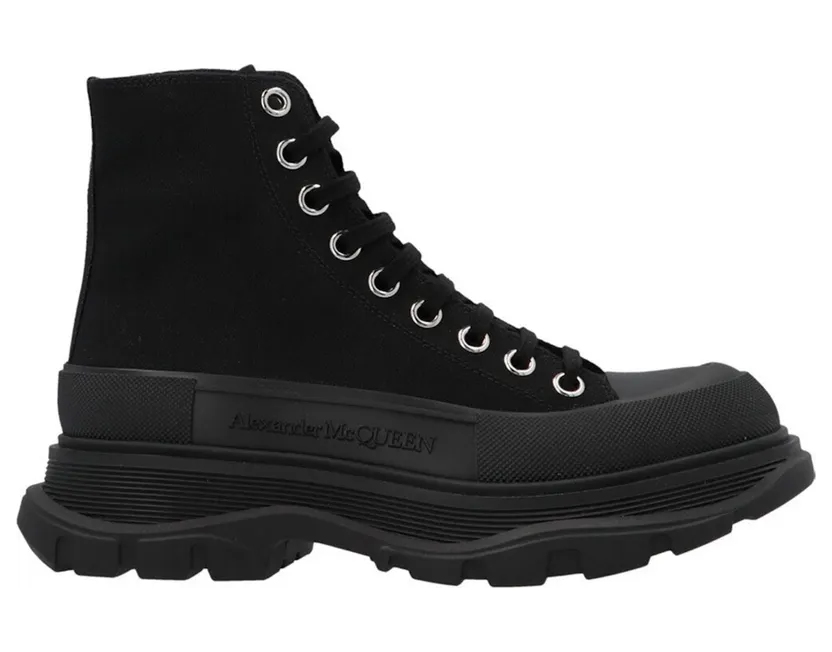 Alexander McQueen Tread Slick Lace Up Boot Black (W) (611706W4MV21000)
