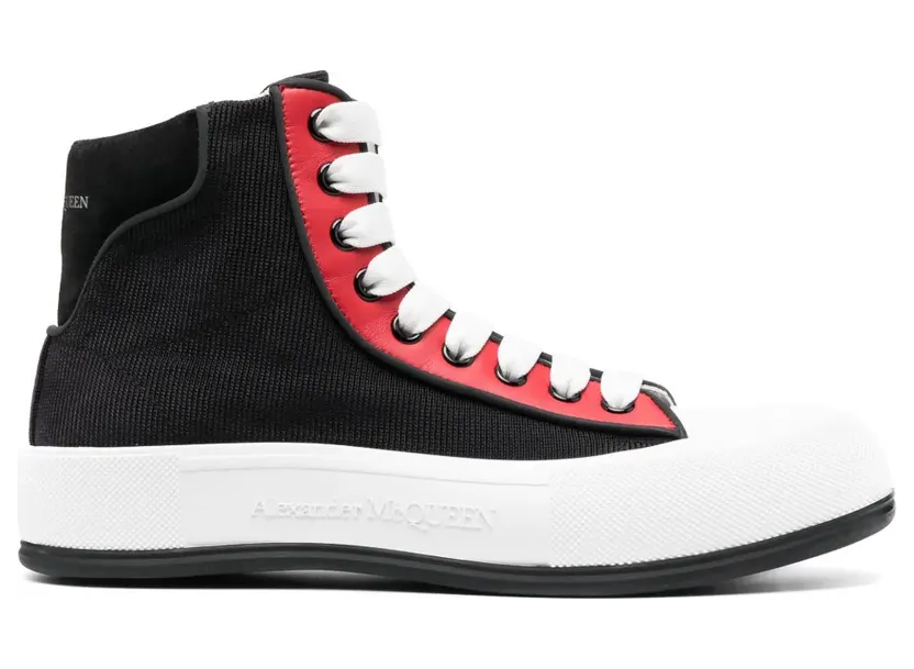 Alexander McQueen Tread Slick – Black (735797W4VW1)