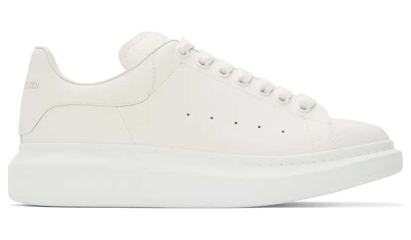 Alexander McQueen White and Black Oversized Sneakers (553680WHGP5)