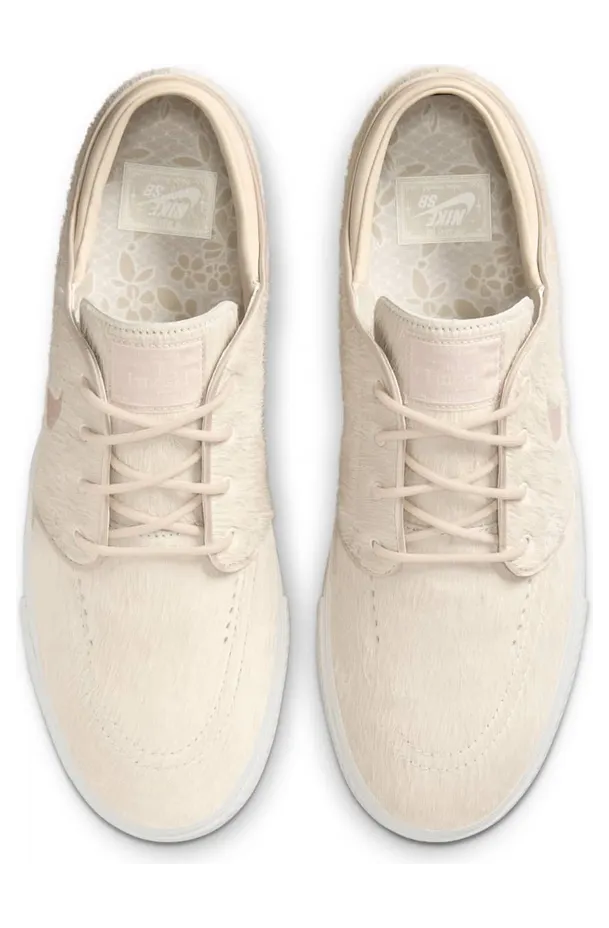 nike-zoom HF3060-200