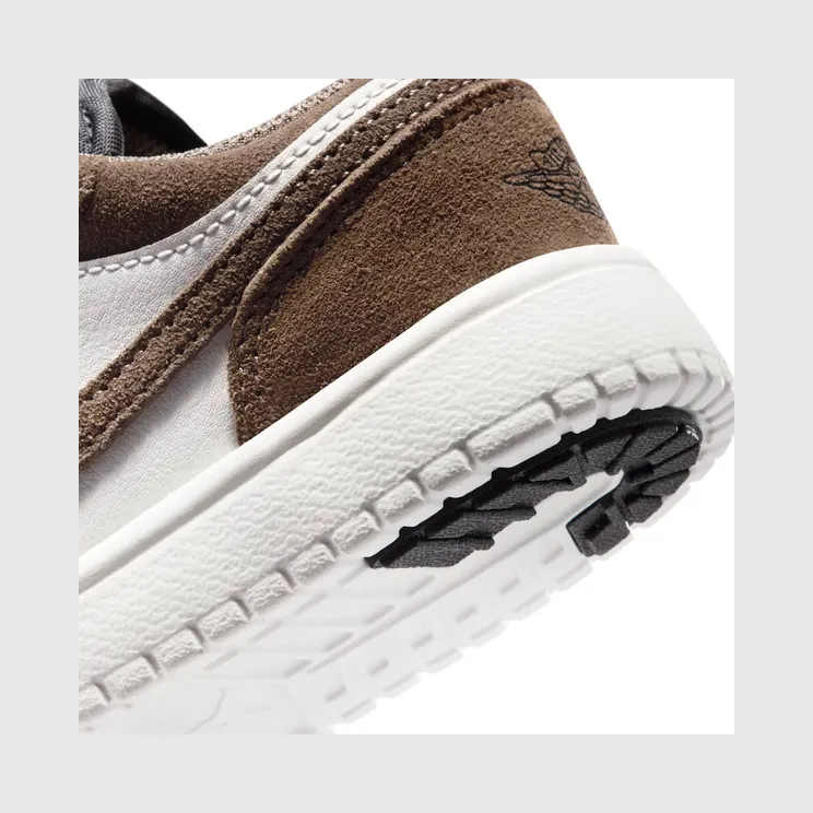 air-jordan-1 DR9748-200