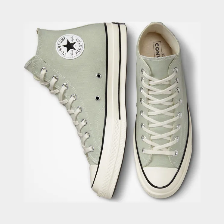 converse-chuck-taylor-all-star A02756C