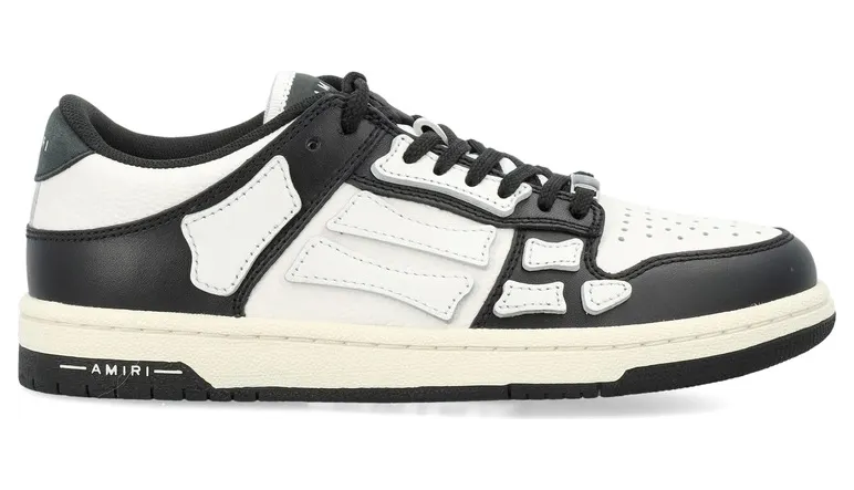 Amiri Skel-top Low “Black/White” (AWFOSR1081 004)