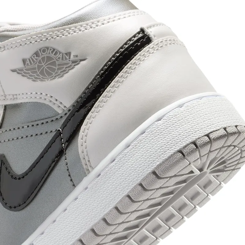 air-jordan-1 HV4400-014