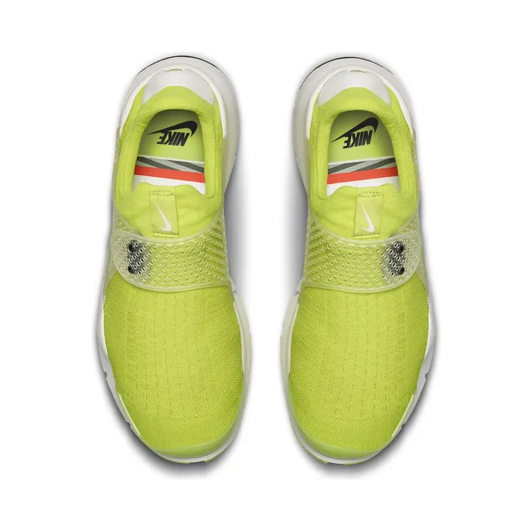 nike-sock-dart 686058-771