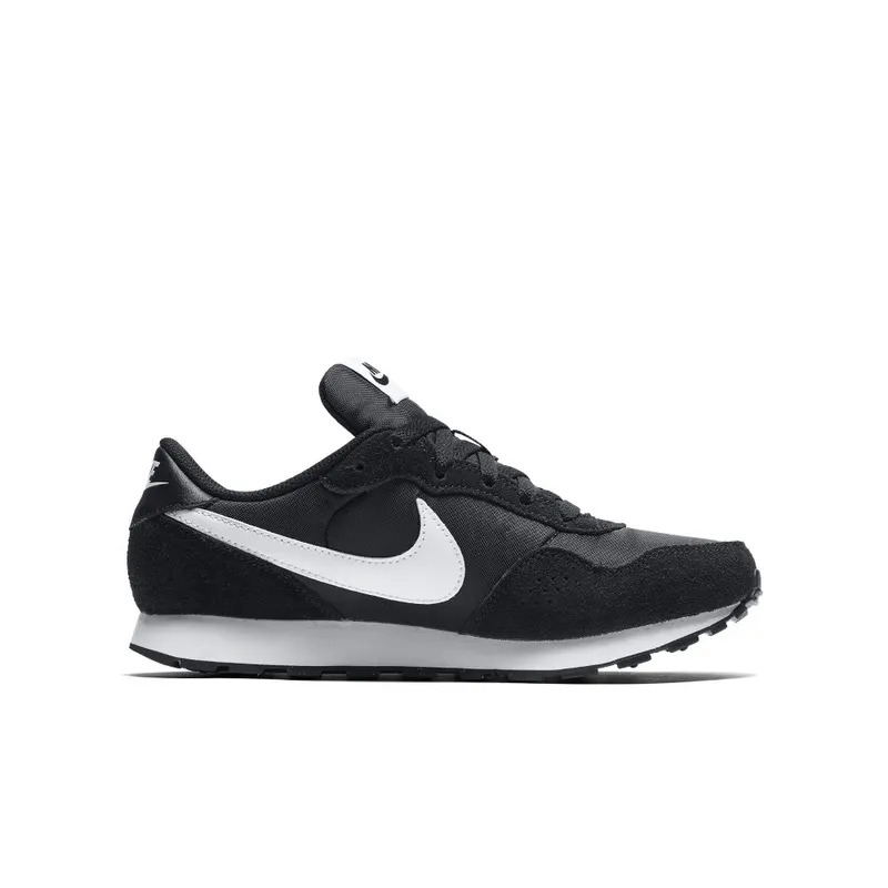 Nike MD Valiant Older Kids’ Black (CN8558-002)