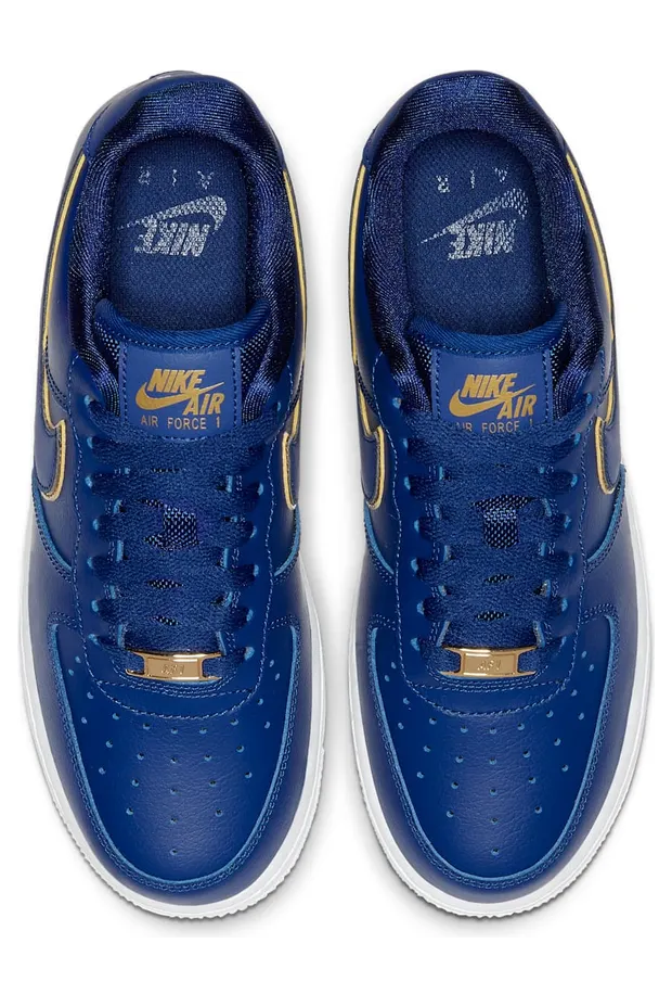 nike-air-force AO2132-401