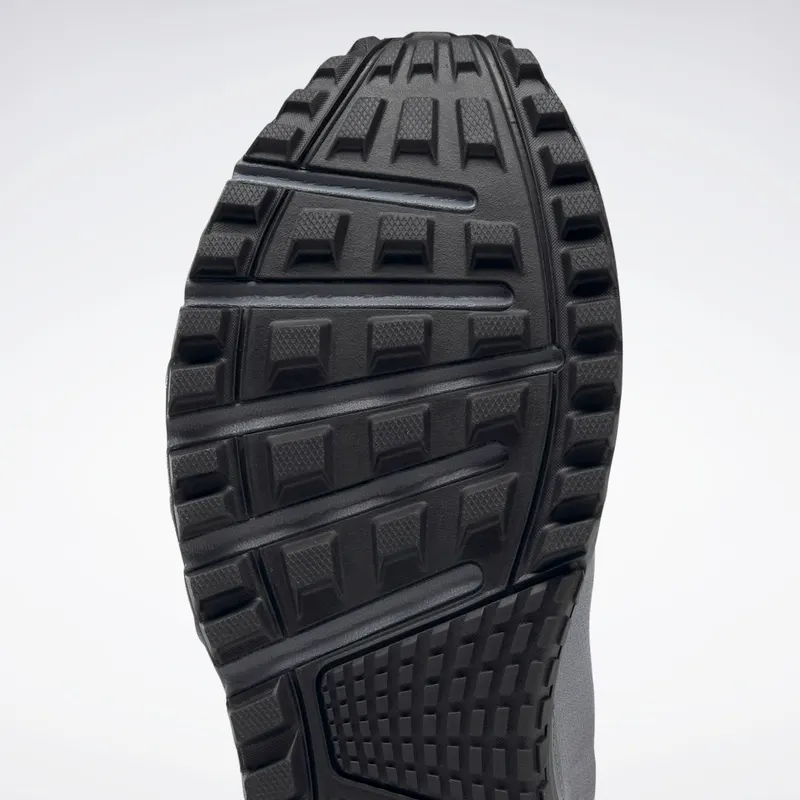 reebok-sneaker FW6717