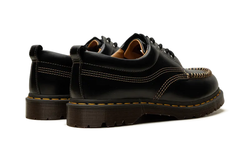 Dr Martens Lowell Moc Toe Shoes “Black” (31816001)