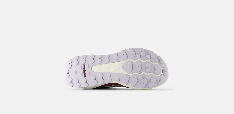 NEW BALANCE Fresh Foam X Garoé V2 “Washed Burgundy / Monarch Burgundy / Pearl Grey” (WTGAROC2)