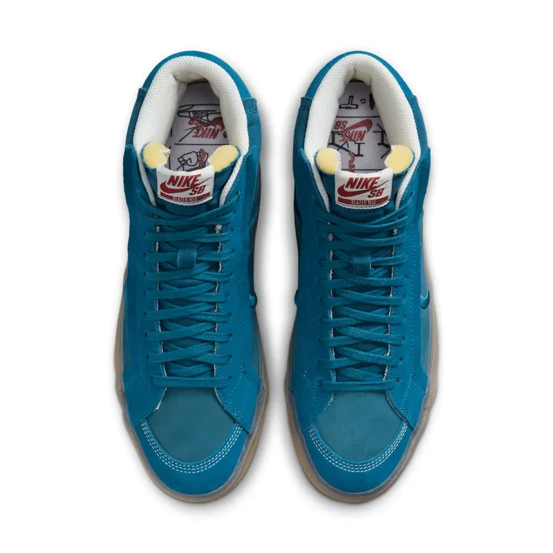 Nike SB Zoom Blazer Mid PRM Plus Green Abyss Gum (DV5468-300)