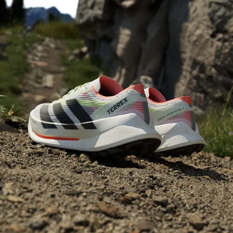 Adidas AGRAVIC SPEED ULTRA 2 – Women Cloud White / Core Black / Reflective Silver (JR9110)