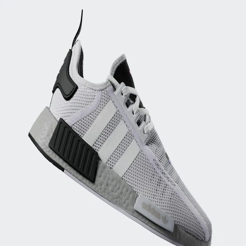 Adidas NMD_R1 Cloud White / Grey Two / Grey Three (IE2093)