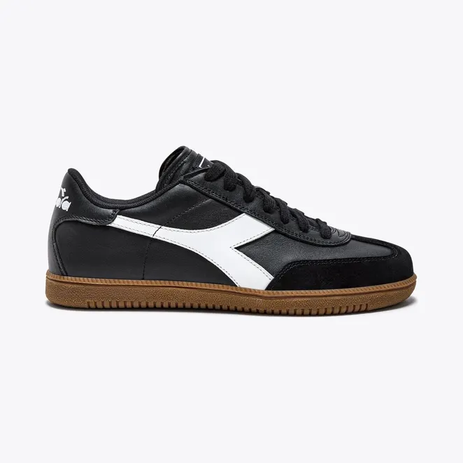 Diadora Trainer – “Black White” (501.181246_C0641)