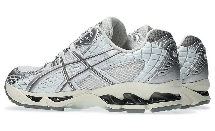 Asics GEL-NIMBUS 10.1 “White/Airy Blue”: frische Techrunner-Heat (3)