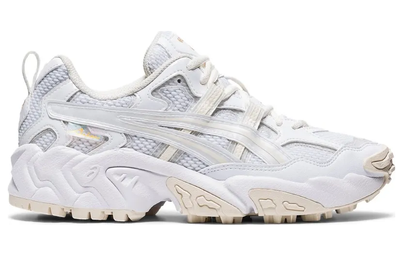 ASICS SportStyle GEL-NANDI Damen Sneaker weiß (1202A022-100)